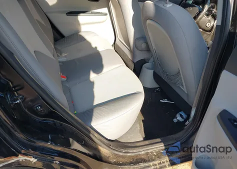 2011 Hyundai Accent Gls z USA, uszkodzony, nr VIN KMHCN4AC6BU617991